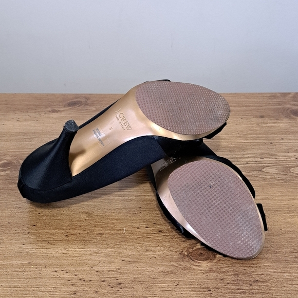 J. Crew Black Heels Women's Size 8 Fabric Upper Bow Open Toe Gold Made in Italy - Picture 11 of 16